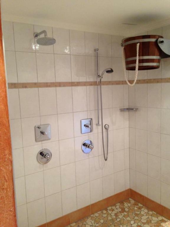 Pension Sonneck Neukirchen am Großvenediger Exteriör bild